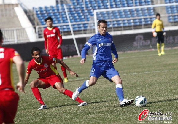 中超-鄧小飛神勇 亞泰0-0悶平送舜天雙線6輪不勝