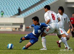 江蘇舜天vs有有 劉嘉鵬在防守