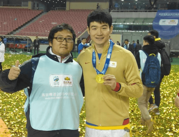 蘇超揚(yáng)州隊(duì)的輝煌往事 寶應(yīng)籍球員曾壟斷江蘇隊(duì)舜天足球