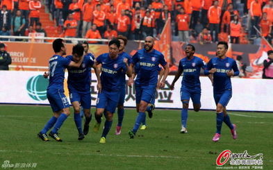 足協杯次戰仍由澳洲裁判執法，舜天球員需主動適應裁判風格